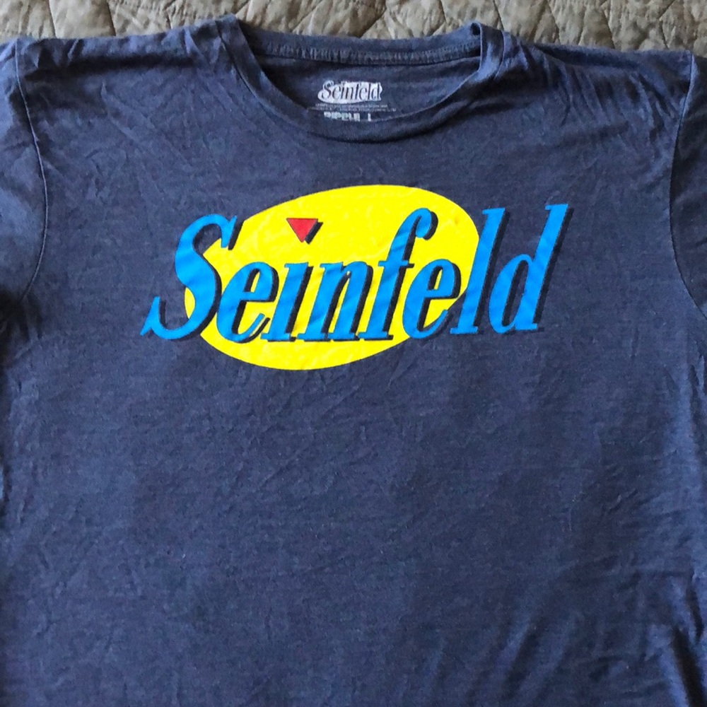 Seinfeld T-Shirt Size Large only worn once